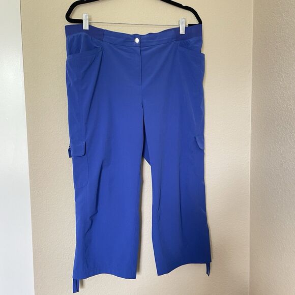 Zenergy by Chico’s Womens Blue High Rise Cropped Cargo Pant Size 2 US L/12 - Picture 1 of 7